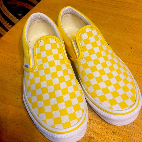 Juniors size 6 - Picture 1 of 2